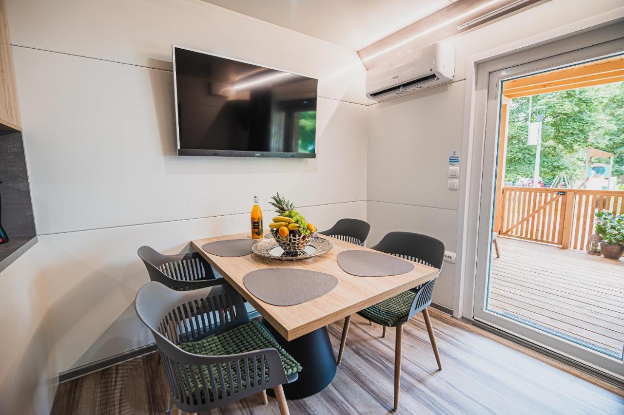 Premium Mobile Homes With Thermal Riviera Tickets Catez ob Savi Eksteriør bilde