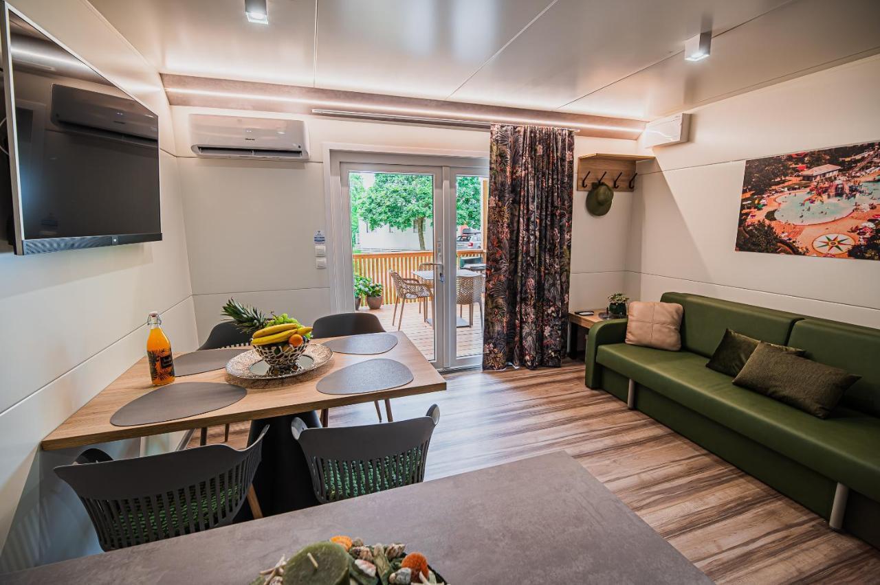 Premium Mobile Homes With Thermal Riviera Tickets Catez ob Savi Eksteriør bilde
