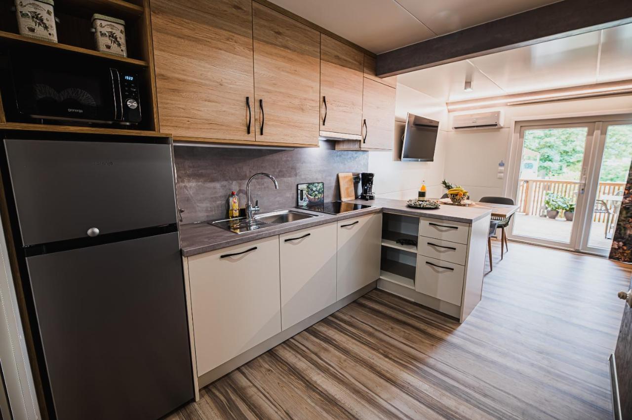 Premium Mobile Homes With Thermal Riviera Tickets Catez ob Savi Eksteriør bilde