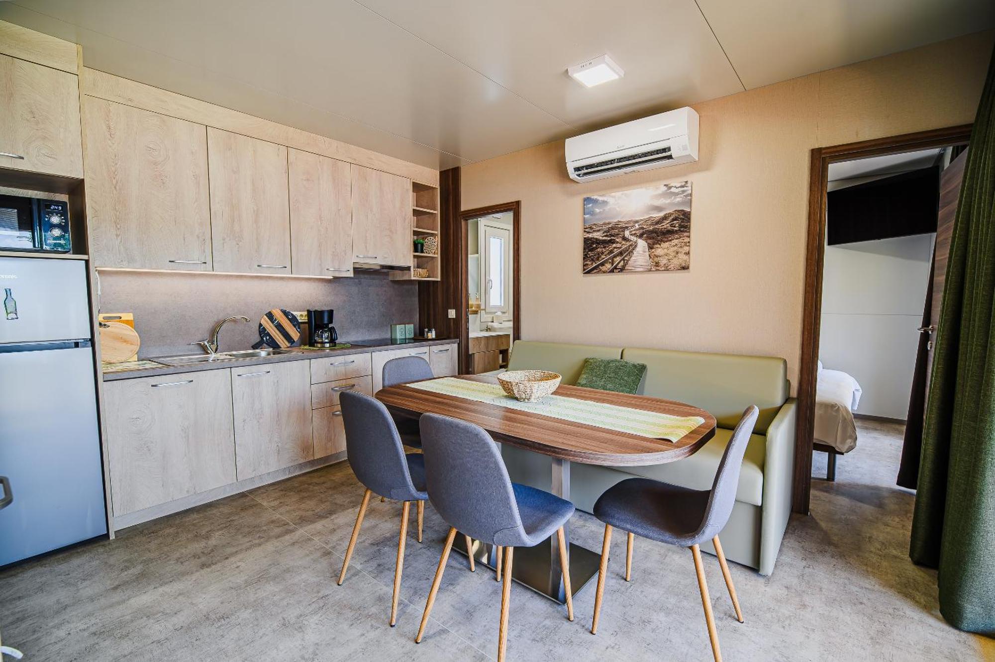 Premium Mobile Homes With Thermal Riviera Tickets Catez ob Savi Rom bilde