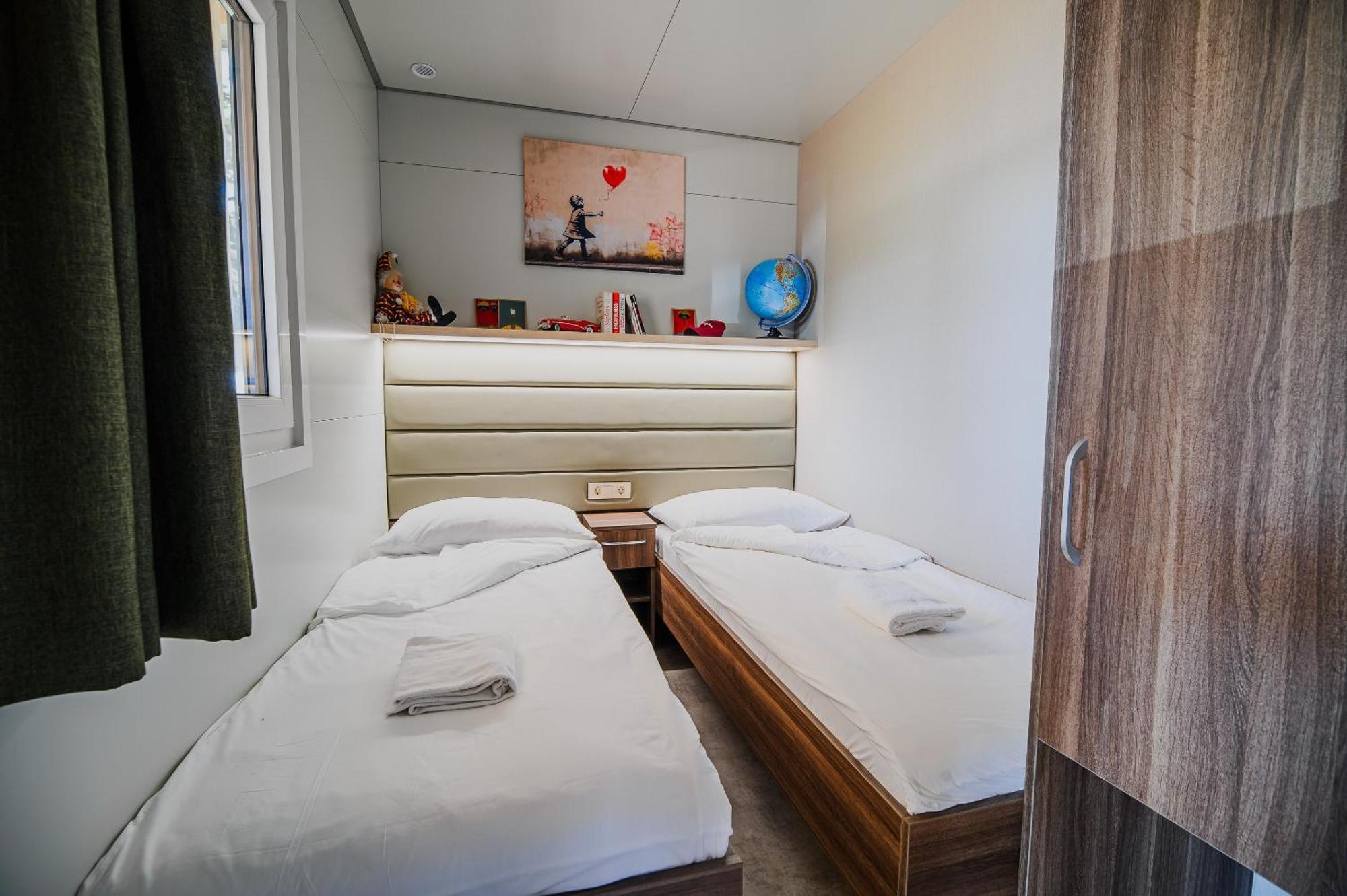 Premium Mobile Homes With Thermal Riviera Tickets Catez ob Savi Rom bilde